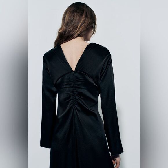 Zara Studio Ruched pleat Long Dress Limited Edition V-neck long flared sleeves - Picture 11 of 16